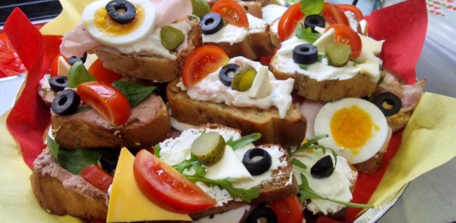 Плато ретро сандвичета 30 бр.