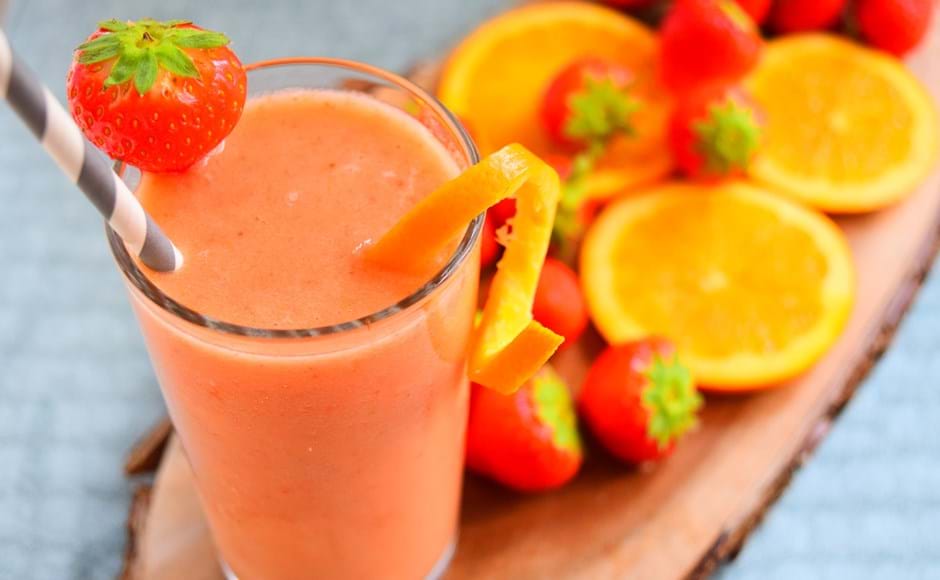 Фреш Портокал и ягода / Freshly Squeezed Orange and Strawberry Juice