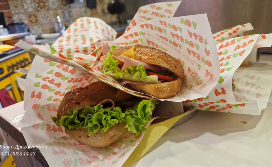 Плато Бомбички 7 бр